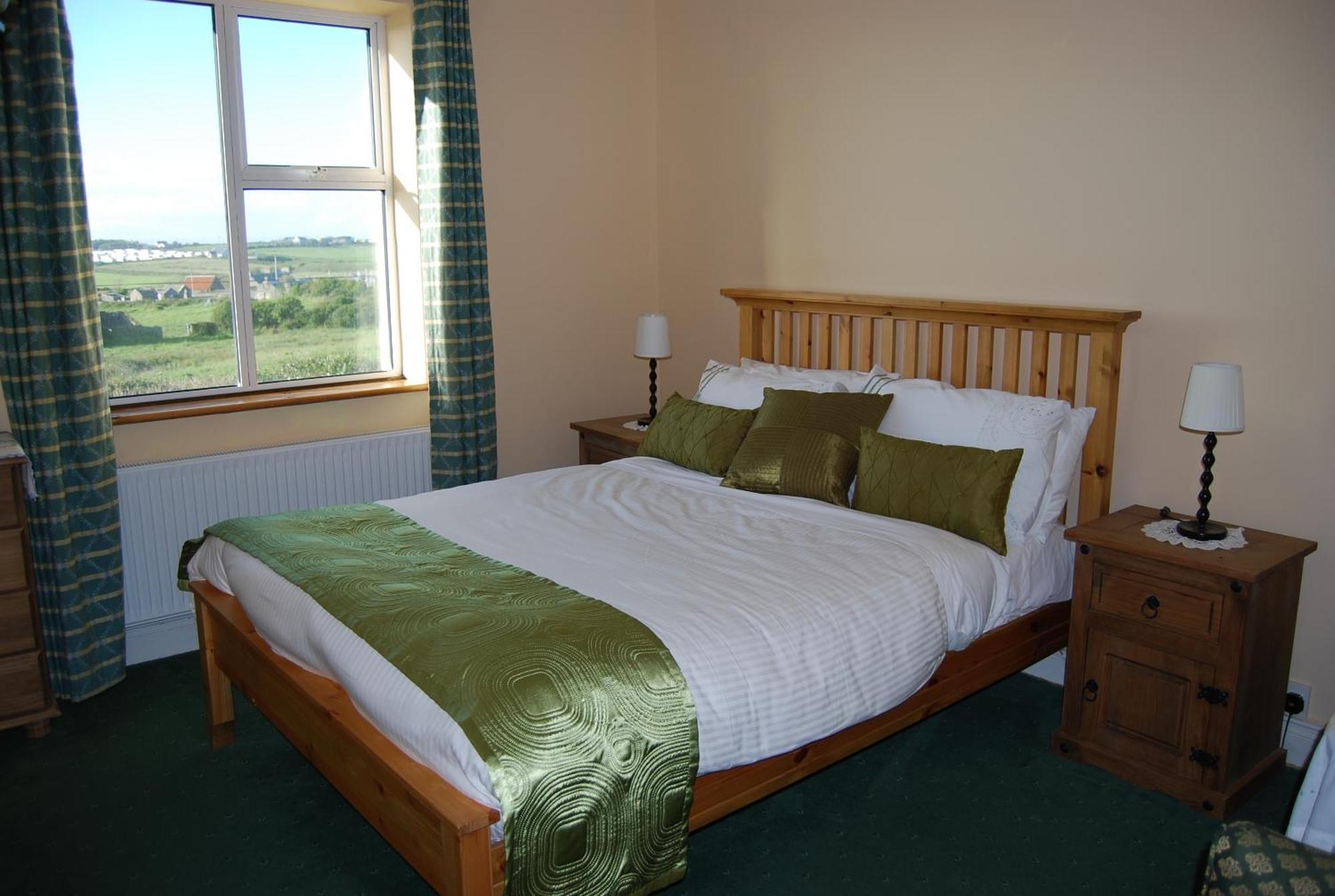 Clonmore Lodge B&B Quilty Eksteriør billede